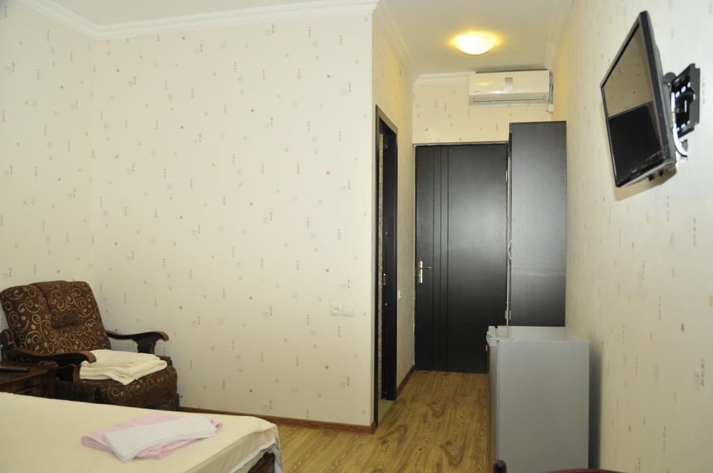 Alma-Ata Hotel Боржоми Екстериор снимка