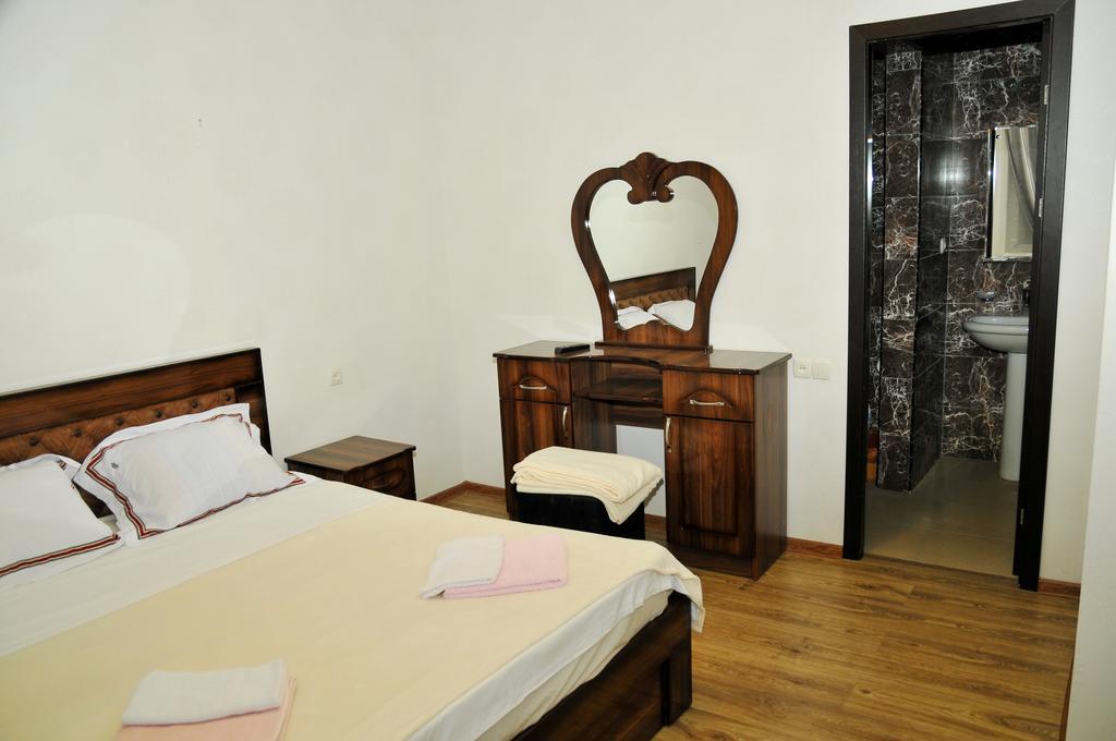 Alma-Ata Hotel Боржоми Стая снимка