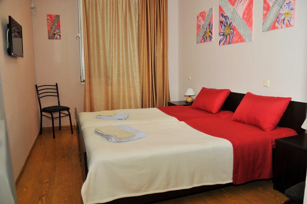 Alma-Ata Hotel Боржоми Стая снимка