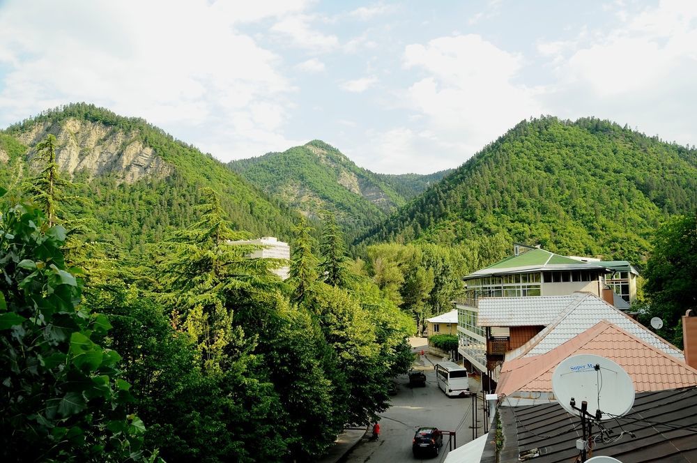 Alma-Ata Hotel Боржоми Екстериор снимка