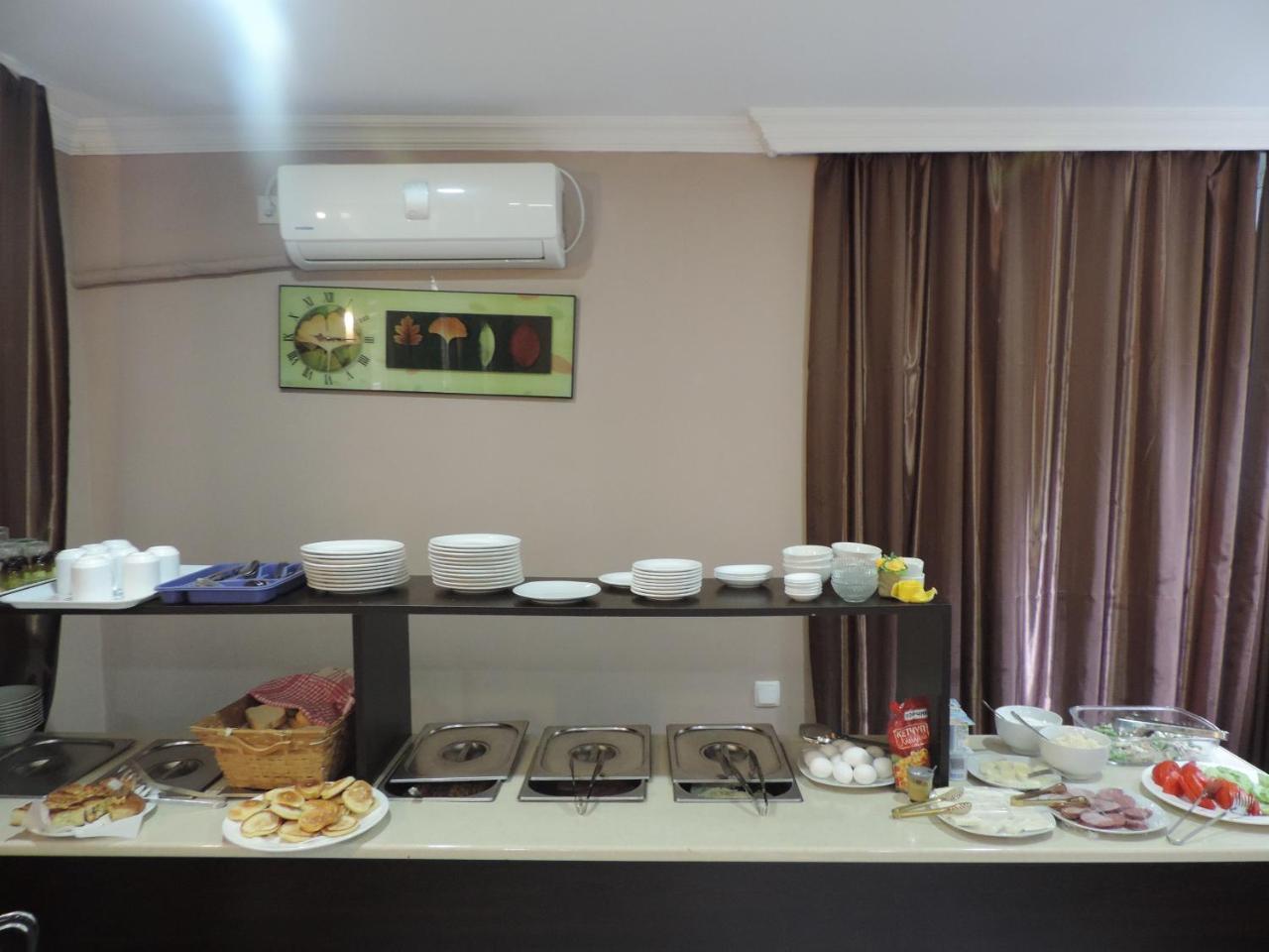 Alma-Ata Hotel Боржоми Екстериор снимка